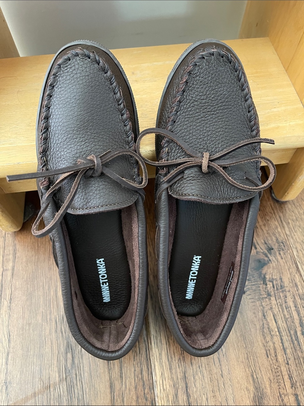 Minnetonka Brown Leather Moccasin Loafers with Lace Bow
